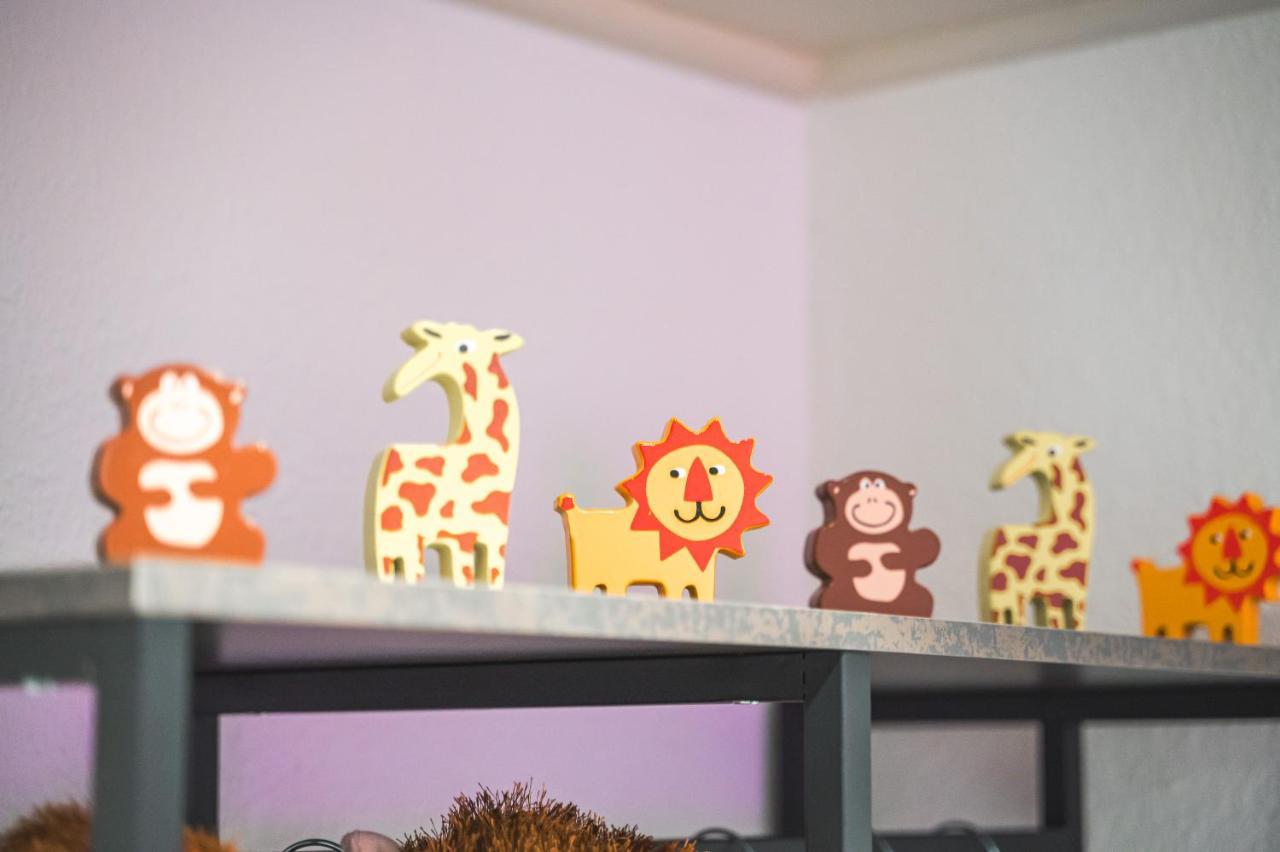Appartamento Das Crazy Monkey Loft Mit 100Qm & Summerlounge Stoccarda Esterno foto